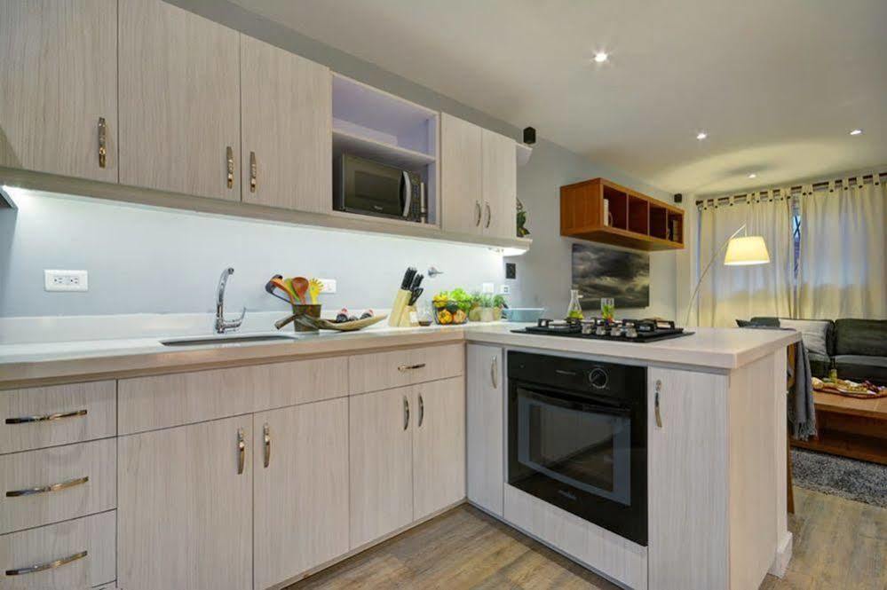 Oasis Suites Μεντεγίν Εξωτερικό φωτογραφία